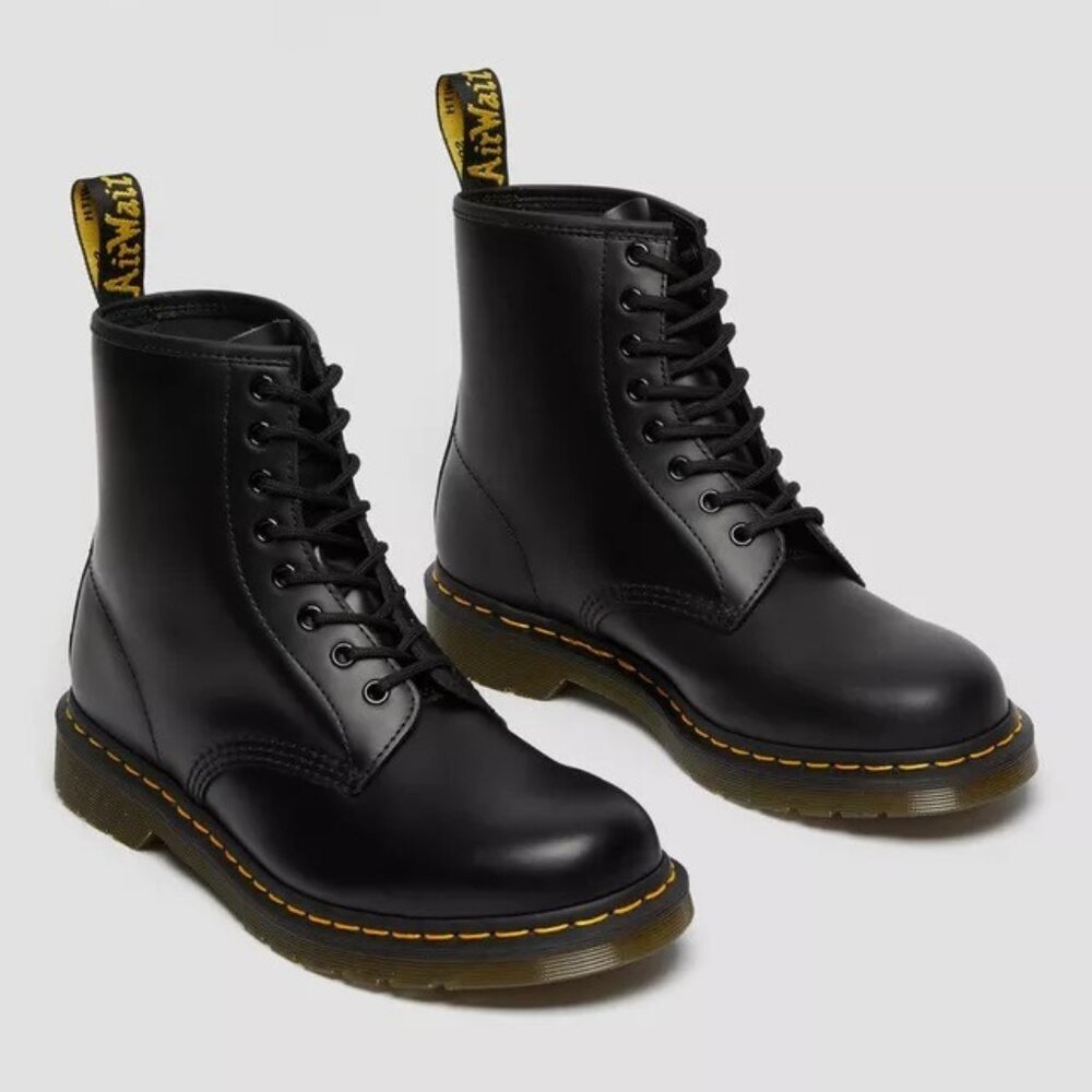 Dr Martens 1460 Smooth Leather Lace Up Boots Air Walk Black Shoes 9 Women 8 Mens